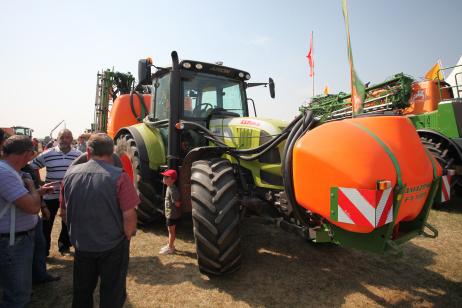 Innov Agri 2011 - Amazone and Claas machines