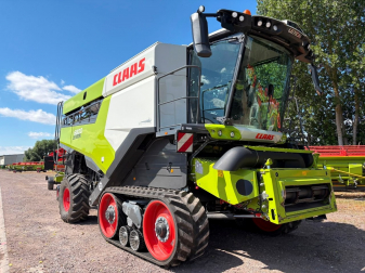 Комбайн CLAAS Lexion 6800