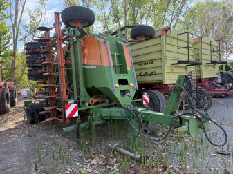 Прикачна сеялка марка AMAZONE модел Cayena 6001
