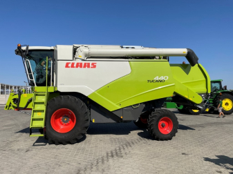 Комбайн CLAAS Tucano 440